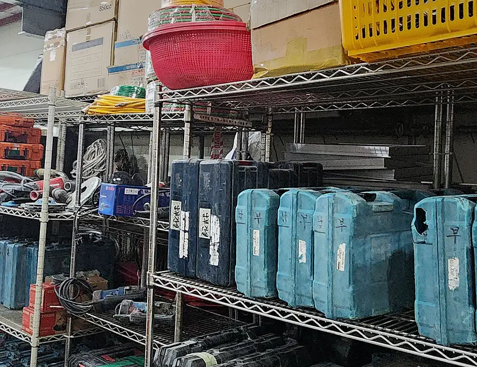 송파구 군포산본 사무실원상복구 사진3분비교견적 내부 가벽·천장 철거